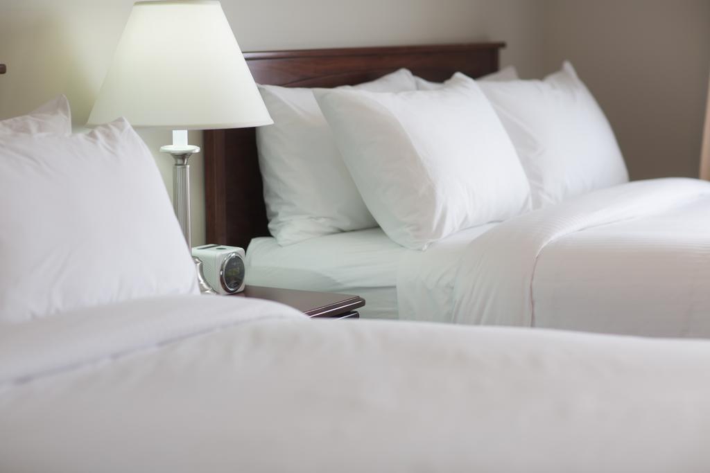 Hotel Arctic Iqaluit Szoba fotó